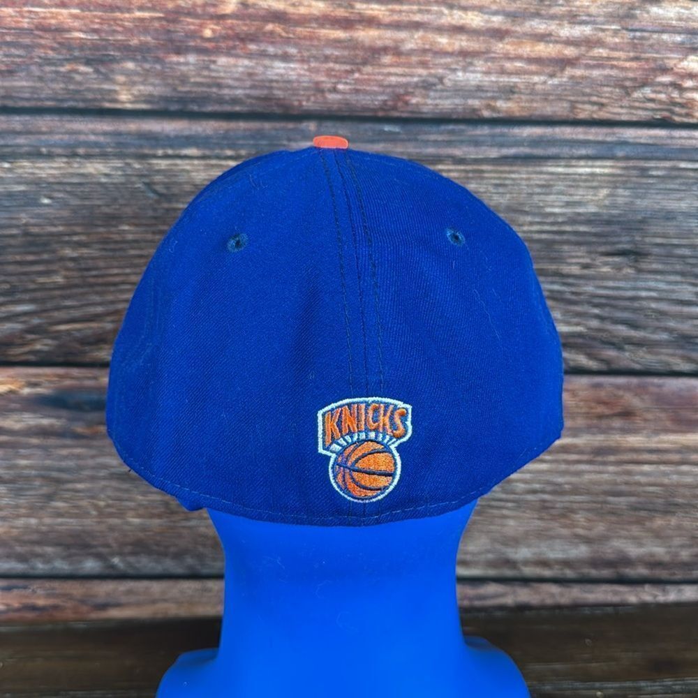New Era New York Knicks Fitted Cap Hat 7-5/8 - Picture 6 of 8